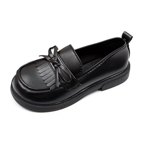 사랑스러움과 편안함을 겸비한 완벽한 아동용 스쿨리본 구두