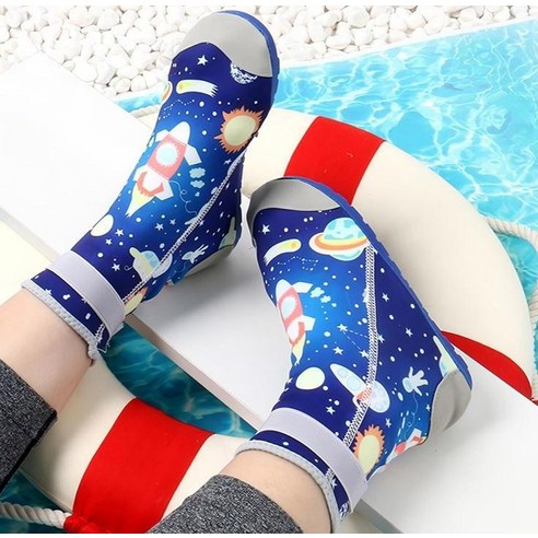 아이 발 보호, 안전하고 편리한 여름 물놀이 필수템