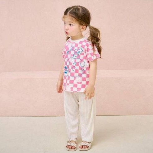 밀크마일 아동용 폼폼푸린 네잎 클로버 티셔츠, 100이라는 상품의 현재 가격은 7,320입니다.