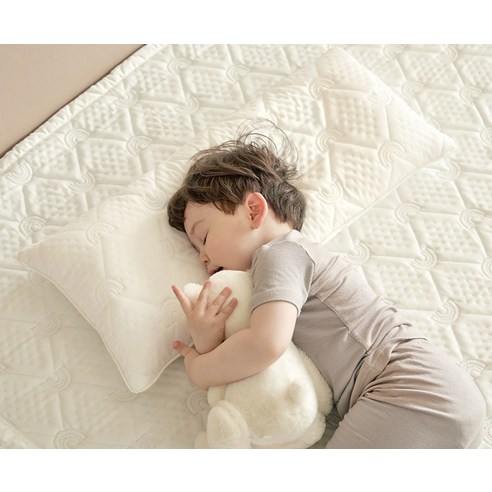 에시앙 냉감 쿨 베개로 아기에게 쾌적한 밤을 선물하세요