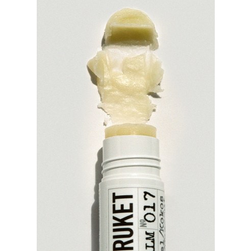 자연의 힘으로 건강한 입술을