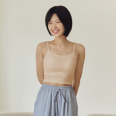 숨 막히는 여름 답답함 날려줄 브리즈 모달 크롭 끈 나시