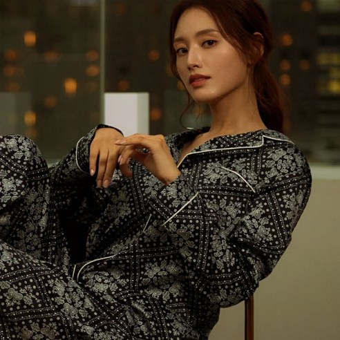 휠라 여성용 반다나 파자마 상의 FI4PJD6648F