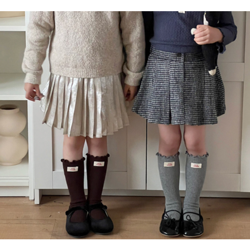 사랑스러운 디자인과 편안한 착용감, 아이뿜 여아용 프릴 골지 종아리 양말로 우리 아이의 발걸음을 더욱 특별하게!