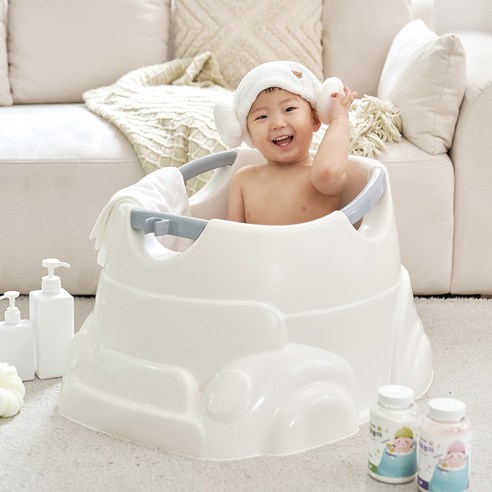 안전하고 편안한 아기욕조