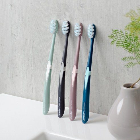 예민한 잇몸을 위한 부드러운 선택, 조르단 검프로텍터 칫솔