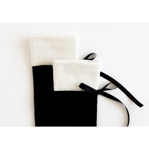 사랑스러운 리본 디테일과 편안함, 아이러브제이 토파즈 반타이즈 양말