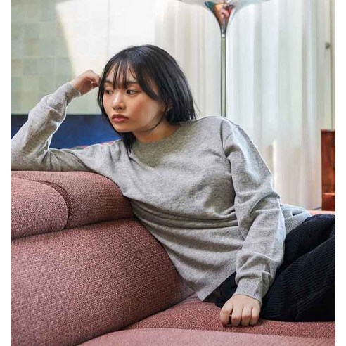 中性  時尚  休閒  服裝  返回頁首  圓領  針織  毛衣  中性  中性