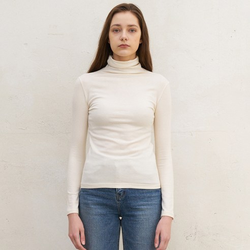 블러브 Minimal Turtle neck
