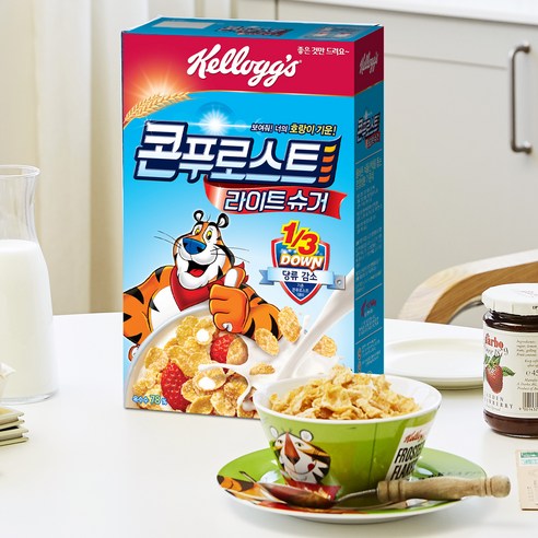 麥片 燕麥片 cereal 玉米片 凱洛格 玉米冰霜 早餐 膳食替代品 替代品 穀物
