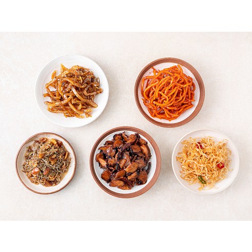 집밥의 정갈한 맛, 다양한 반찬으로 즐겨보세요