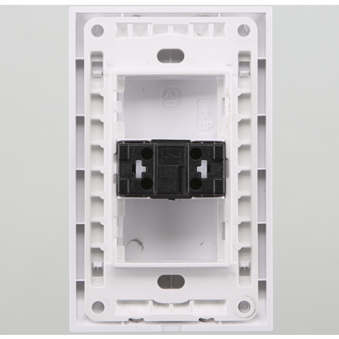공간의 미감을 완성하는 섬세한 선택, 비츠온 미르 와이드 스위치
