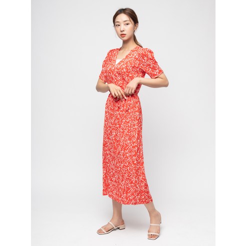 여름 여신을 꿈꾸는 여성을 위한 아이템