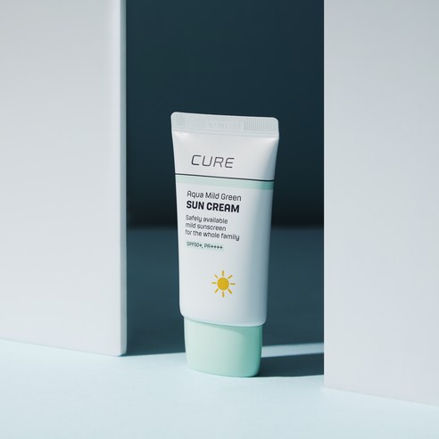 민감 피부도 안심! 촉촉하고 순한 김정문알로에 선크림으로 쌩얼 자신감 UP!