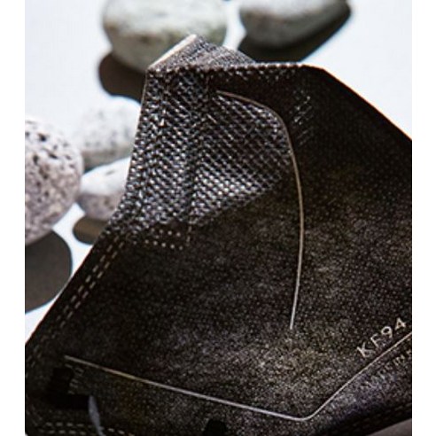 황사로부터 호흡기를 안전하게 지키는 편안하고 스타일리시한 KF94 마스크