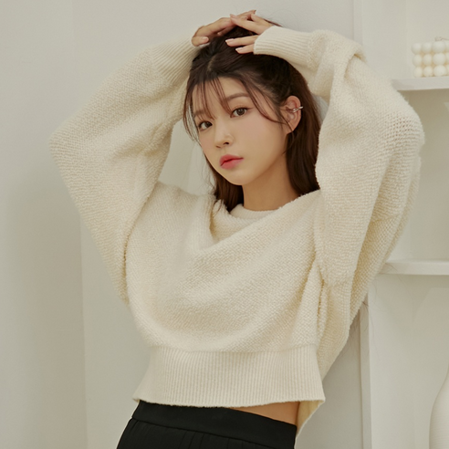 제로스트릿 여성용 솜사탕 부클 스웨터