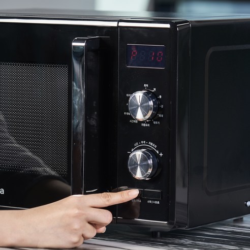 미디어 디지털식 전자레인지 23L 블랙: 주방의 편리함과 스타일의 완벽한 조화