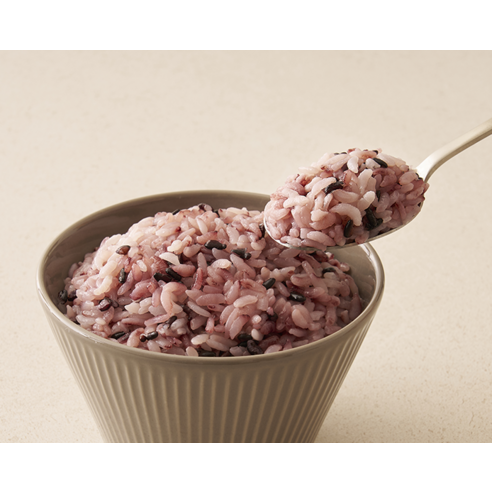 오뚜기 발아흑미 즉석잡곡밥, 건강과 간편함으로 풍요로운 식탁을!