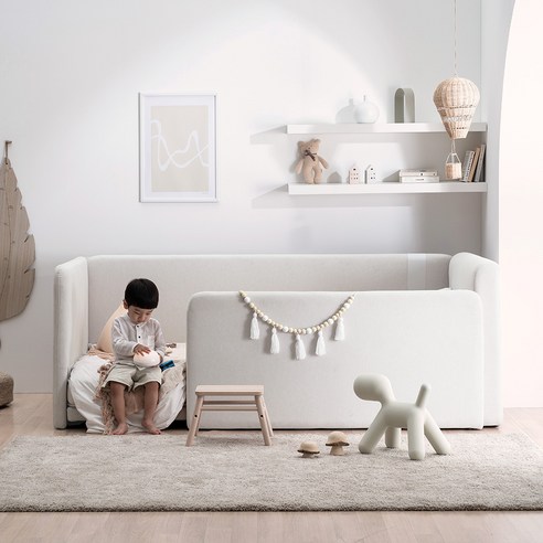 아이의 꿈과 함께 성장하는 포근하고 실용적인 레이디가구 레브 데이베드