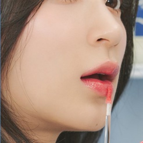 봄날 피부에 촉촉감과 생기를 불어넣는 롬앤 듀이풀 워터 틴트