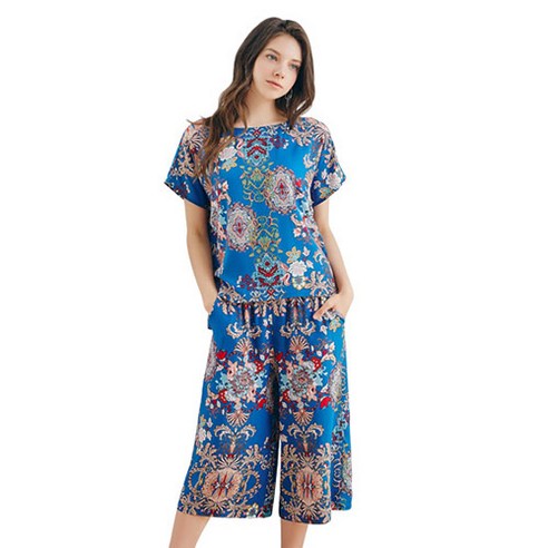 "오늘 뭐 입지?" 아침 고민 끝! 라페어 까사바뜨요 세트로 스타일과 편안함 모두 잡아보세요! 라페어라운지웨어