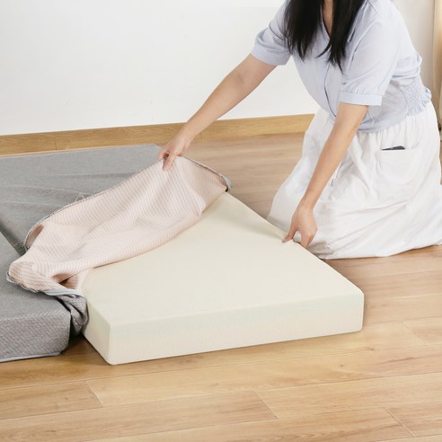 편안한 수면과 실용성을 겸비한 프리미엄 메모리폼 토퍼