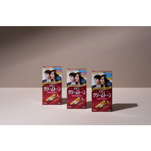 새치 걱정 없는 자연스러운 헤어 컬러