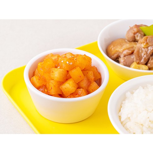 아이 입맛 사로잡는 풀무원 홍시깍두기: 건강과 맛을 한 입에!
