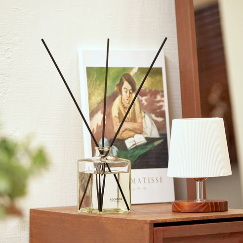 감각적인 피난처를 위한 고급스럽고 향기로운 홈 디퓨저