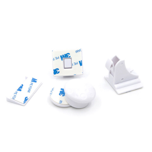 안전한 공간, 행복한 육아: 유아 안전 잠금장치로 아이의 안전을 지켜주세요.