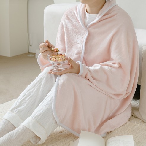 더자리 포시즌 웨어러블 오버랩 똑딱 담요, 밀키베리