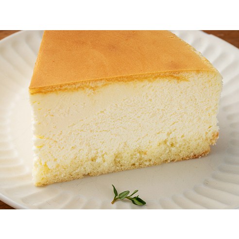 풍미 가득한 스위트크림 치즈케익으로 특별한 오후를