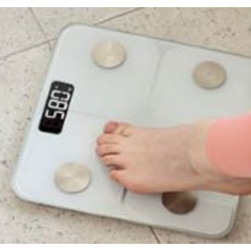 13가지 신체 정보를 측정하여 맞춤형 건강 관리를 돕는 휴비딕 디지털 체지방 체중계 HBF-2200BT