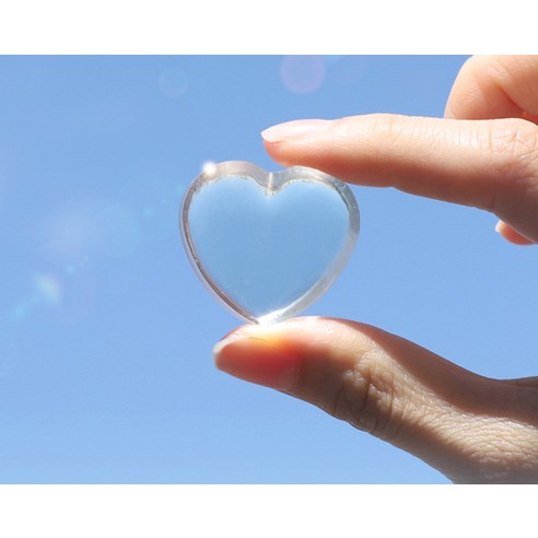 황홀한 빛을 담아내는 마법, 오로라 데코덴 3세대 UV 레진