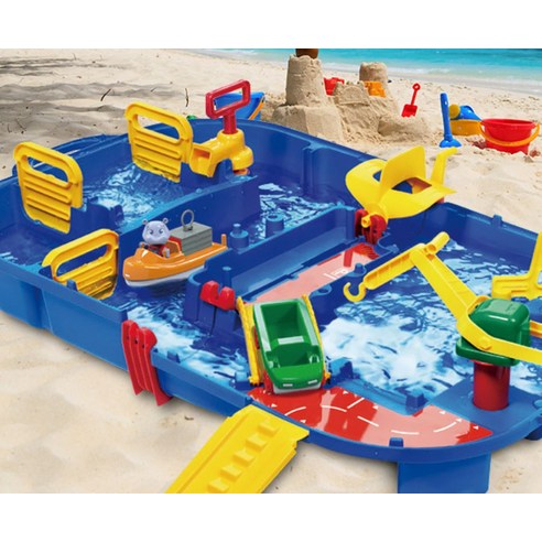 아이의 상상력을 키워주는 아쿠아플레이 보트 작동완구, 첫 물놀이 장난감으로 안성맞춤!