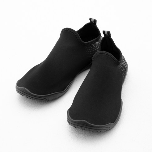 베이스알파에센셜_스킨핏 아쿠아 슈즈