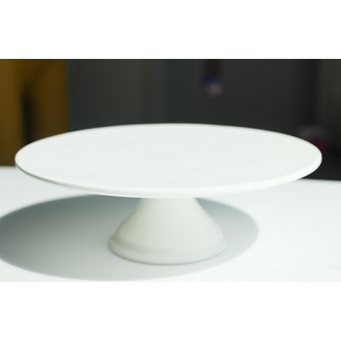 우아함으로 특별한 순간을 빛내는 루이앤탑펠 클래식 케이크 스탠드 M