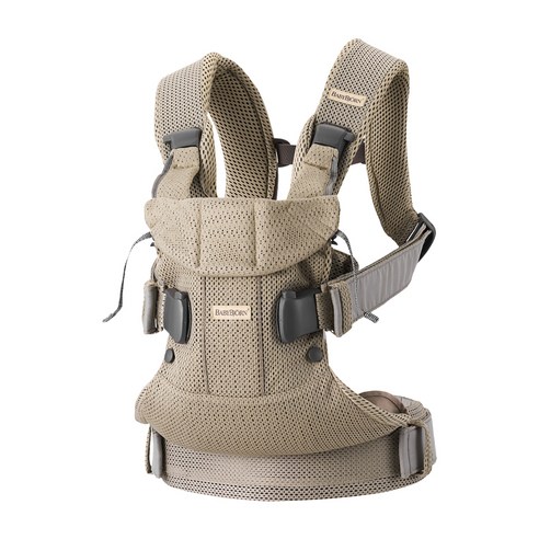 엄마와 아기 모두에게 편안함과 행복을 선사하는 베이비뵨 베이비 캐리어 원 에어 올인원 아기띠