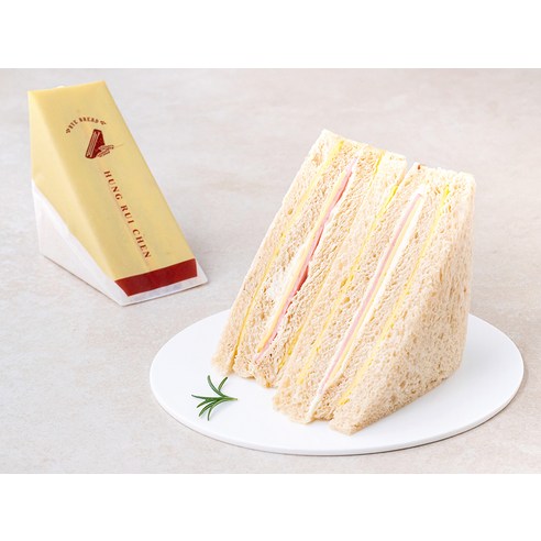 홍루이젠 호밀빵햄치즈, 1분 만에 완성하는 든든한 아침!