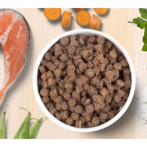 로켓배송으로 무료 배송! 관절을 강화하는 프리미엄 사료 후코홀릭