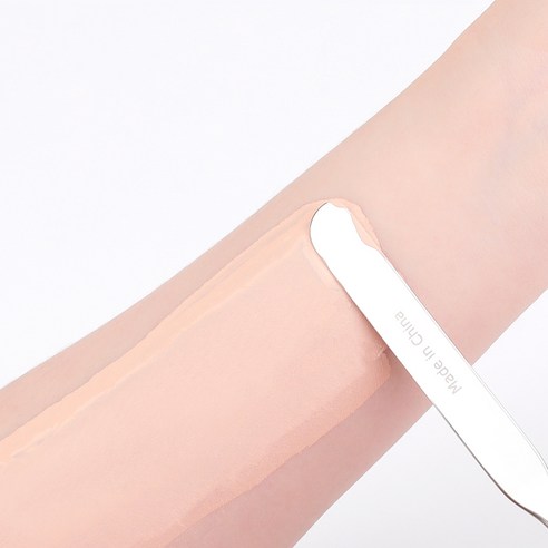 섬세한 아름다움을 위한 혁신, 코멧 스테인리스 스틱 메이크업 스파츌라