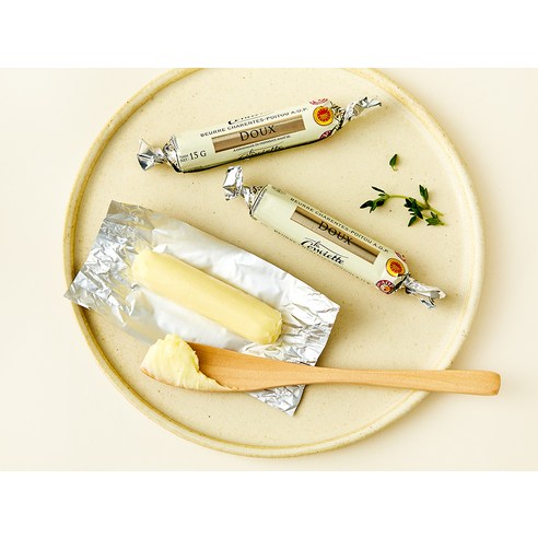 빵 맛을 200% 끌어올리는 마법, 라꽁비에뜨 AOP 버터