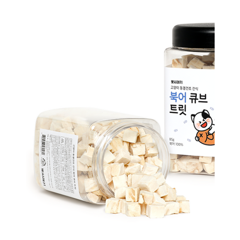 북어의 섬세함으로 빚어낸 건강한 즐거움, 뽀시래기 고양이 큐브 트릿