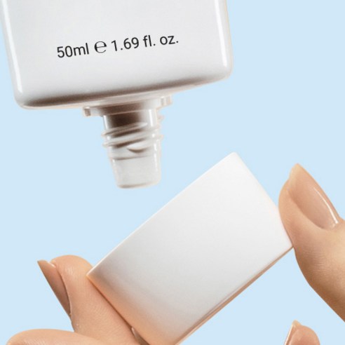 촉촉한 수분감으로 피부를 지키는 로벡틴 아쿠아 수분 선크림