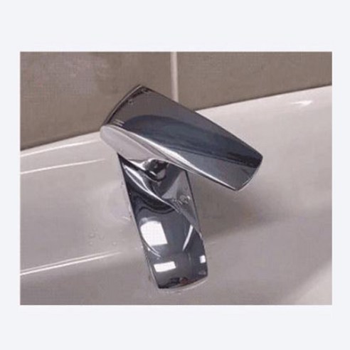 변색된 플라스틱, 나노클린화이트로 새것처럼!