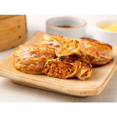 맛있고 만족스러우며 준비가 쉬운 곰곰 얇은피 김치 만두