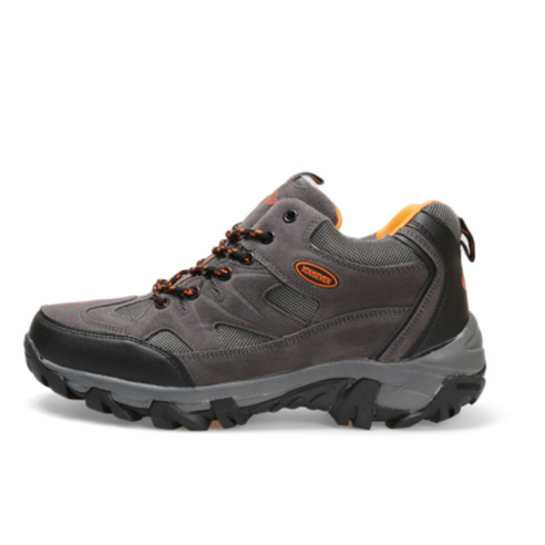 자유로운 발걸음을 위한 든든한 동반자, 유세븐 남성용 등산화 D002