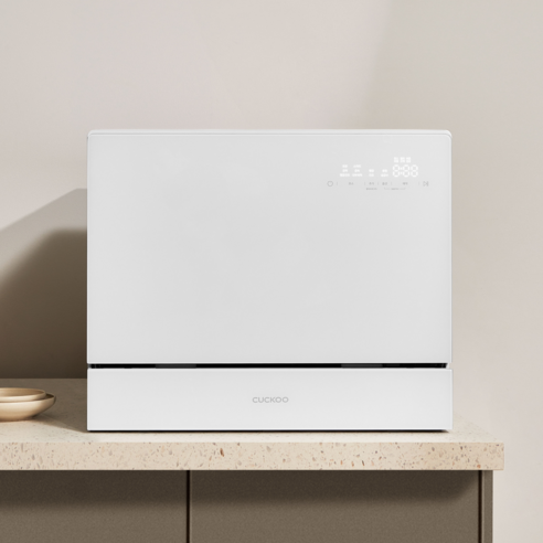 좁은 주방도 OK! 쿠쿠 식기세척기로 설거지 없는 행복한 주방을 만드세요.