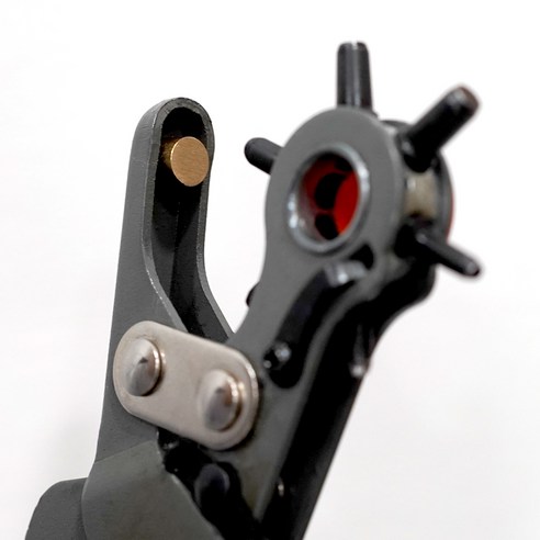 망치 소음 없이 쉽고 깔끔하게! 코멧 펀칭기로 가죽 공예 시작하세요