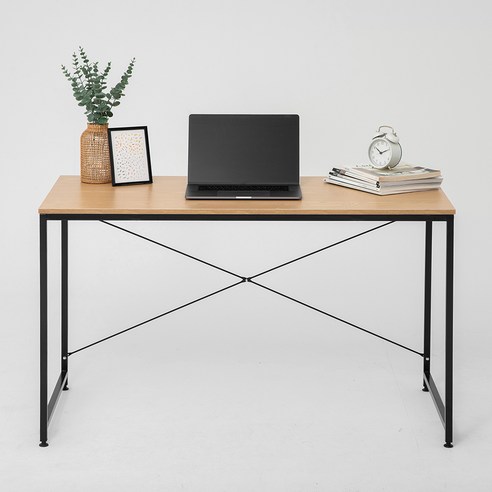   Comet Multi-Desk 1260, Black